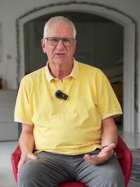 Ulrich R.